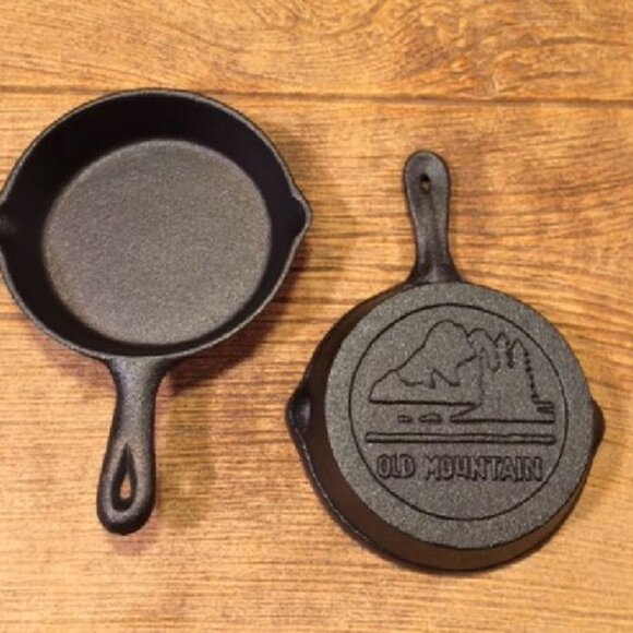 Four Old Mountain Cast Iron Spoon Rest Mini-Skillet 4 1/2" wide Four 0166-10137 - Picture 13 of 16